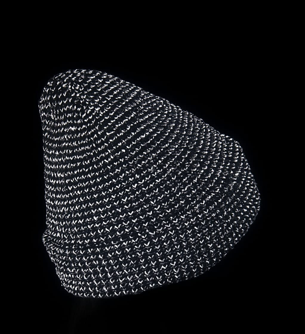 Bonnet Réfléchissant – Trynitie™ ▪︎ MAXIMUM DE VISIBILITÉ NOCTURNE